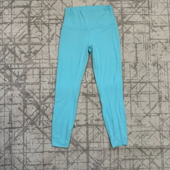 Lululemon Align 25” High Rise LeggingsSize 6Cyan Blue